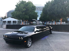 Dodge Challenger Limo in Dallas for Christmas Light Tour